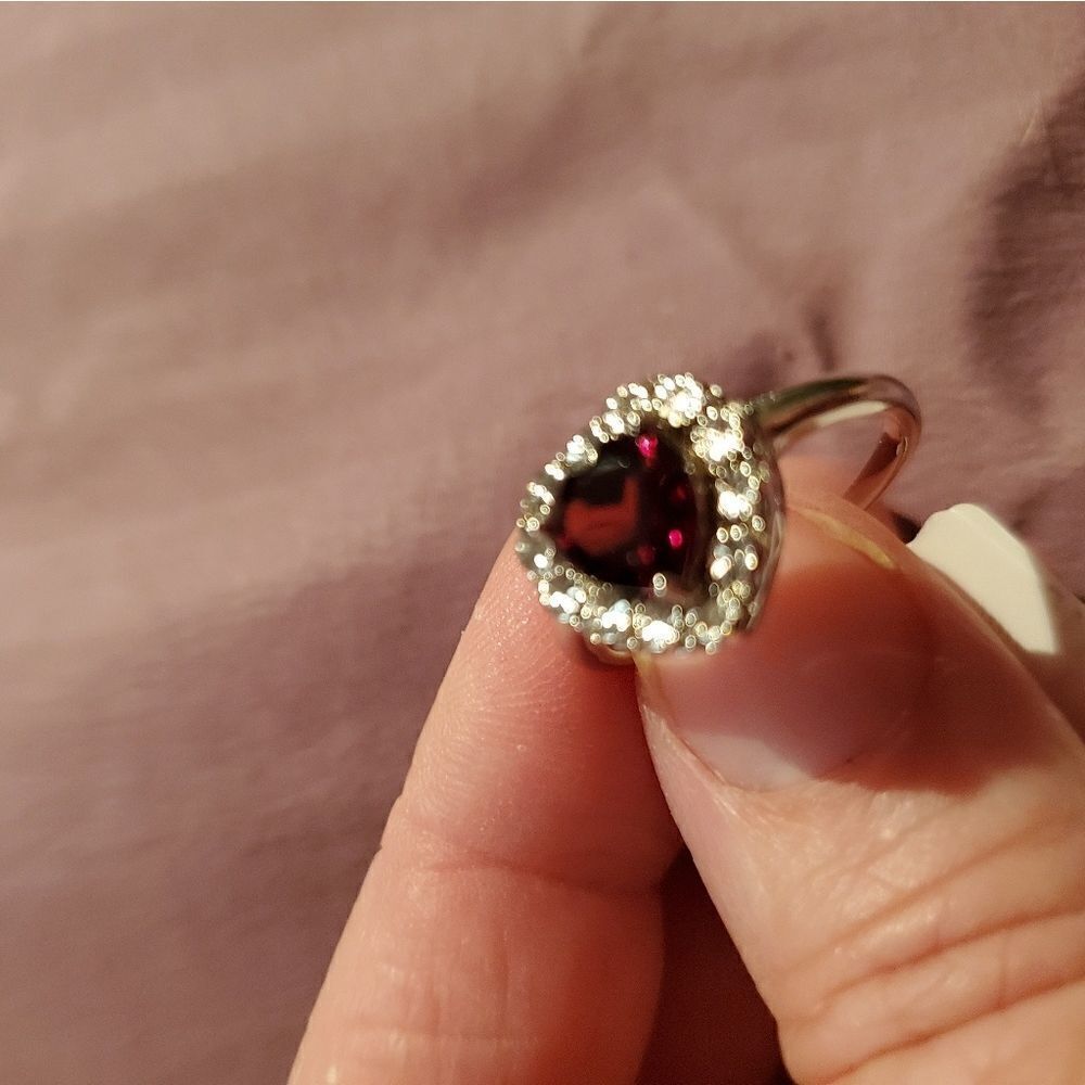 Garnet Ring - Picture 4 of 8